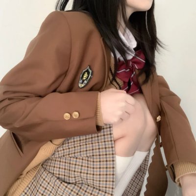 侦探米娜
